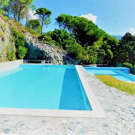 Excelsior Romantic Couples Near 5 Terre Apartment Levanto